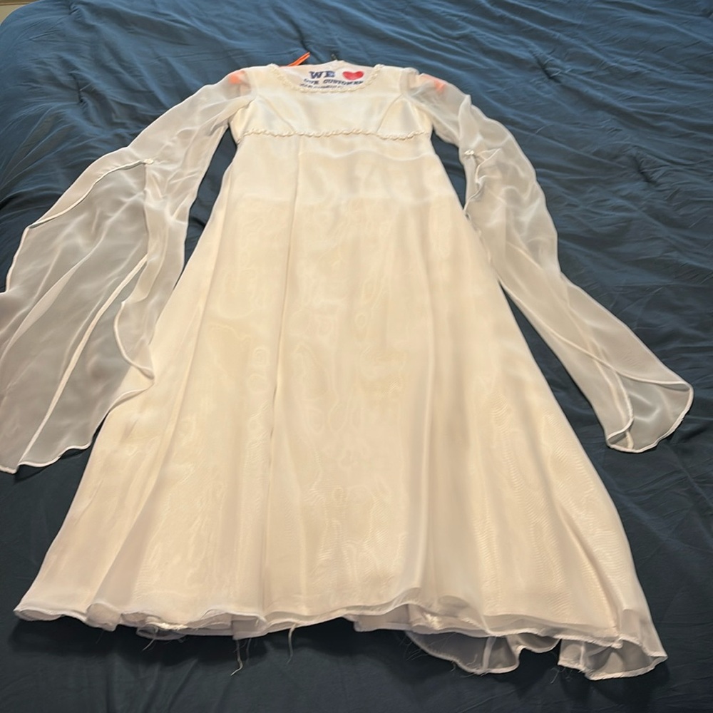 Size 14 girl white dress. Communion dress